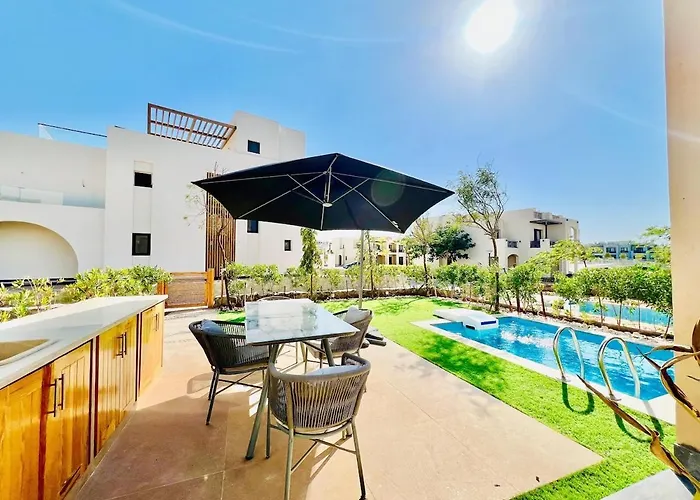 Luxury With Private Pool Oasis Villa