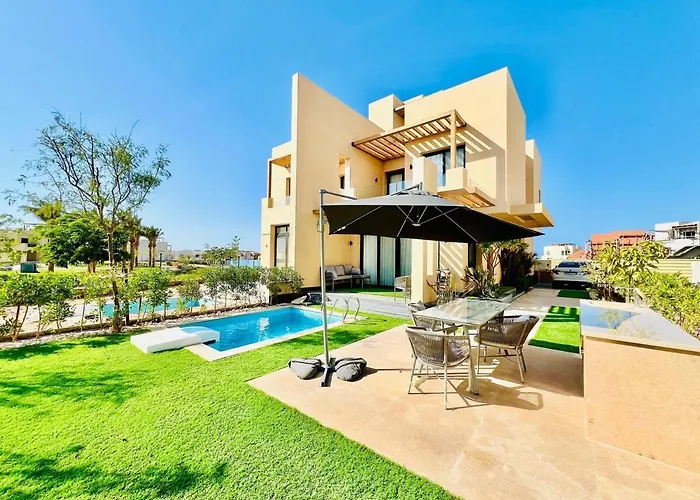 Luxury With Private Pool Oasis Hurghada